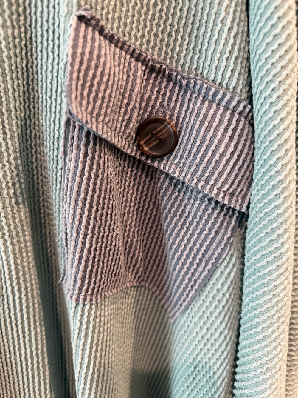 BUCKETLIST Top Size Medium Oversized - Picture 5 of 16